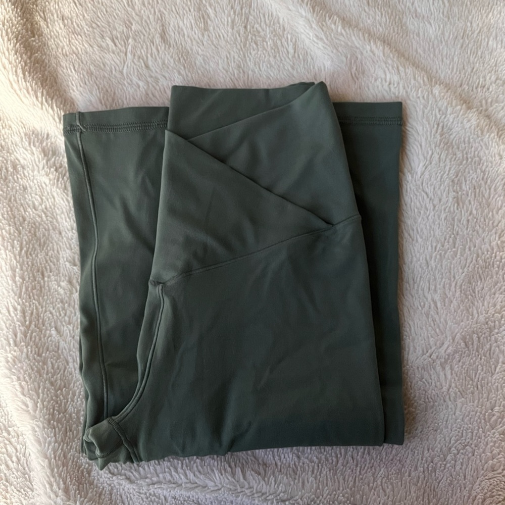 AERIE CROSSOVER FLARE LEGGINGS ROYAL PALM